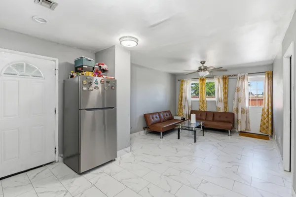 $750,000 | 5792 West Olive Avenue, Fresno, CA 93723