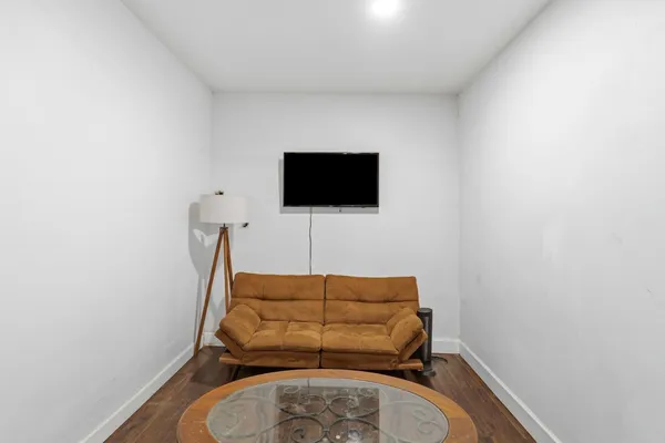 $750,000 | 5792 West Olive Avenue, Fresno, CA 93723