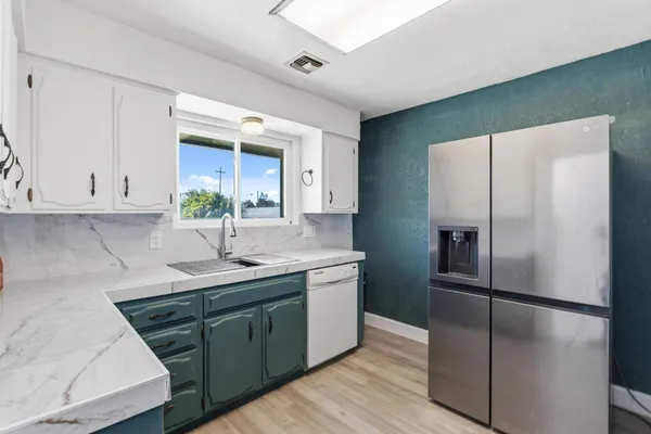 $750,000 | 5792 West Olive Avenue, Fresno, CA 93723