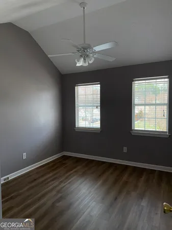 a view of a livingroom with an empty space