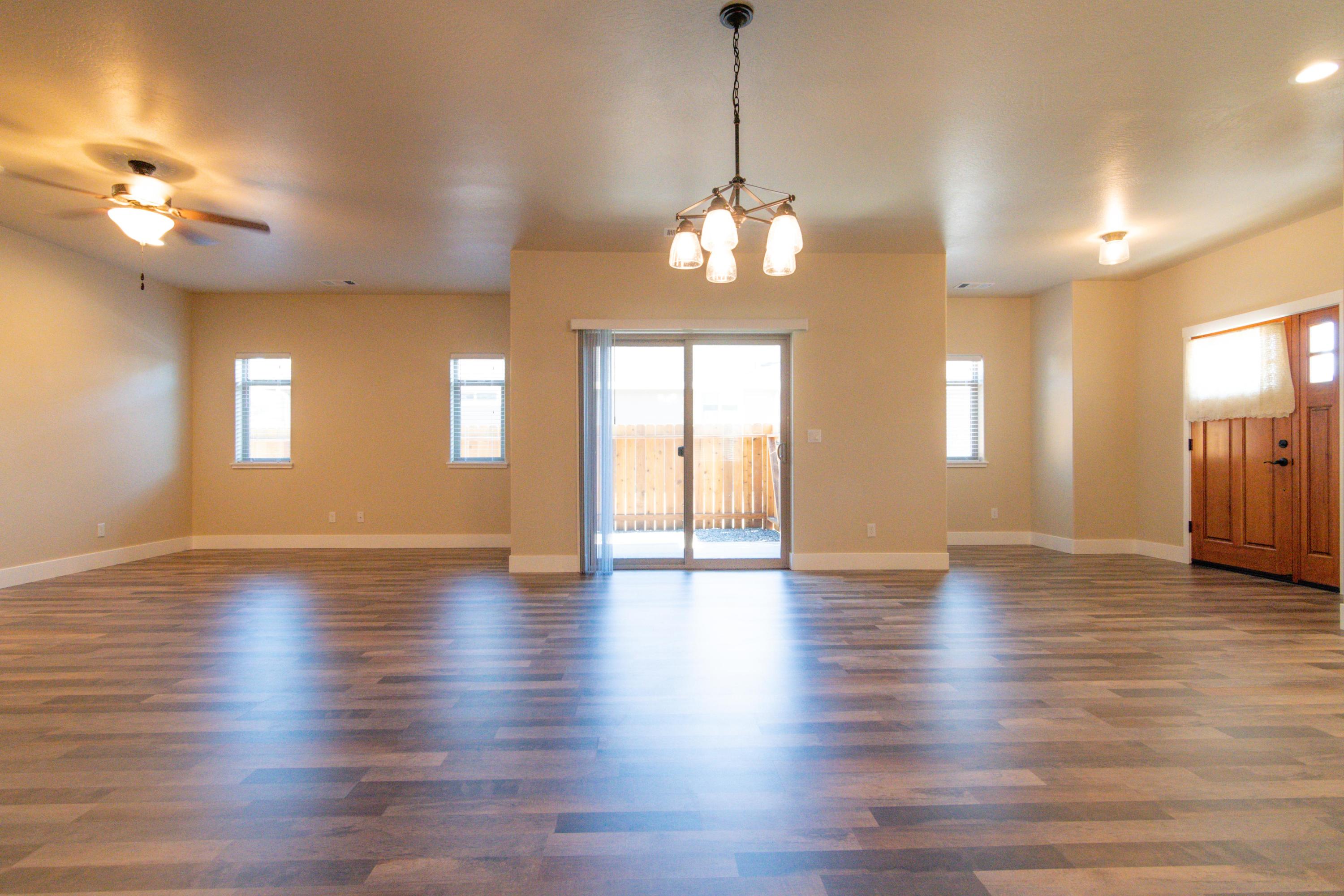 1770 Harbeck Road Grants Pass, OR 97527 - Photo 6 of 31 1770 Harbeck-2