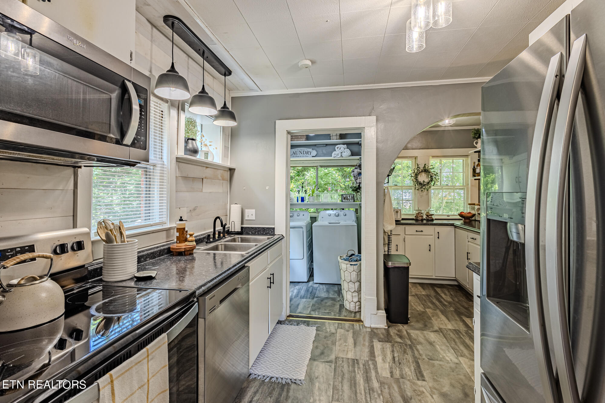 908 East Madison Avenue Athens, TN 37303 - Photo 23 of 40 908 East Madison ave-3