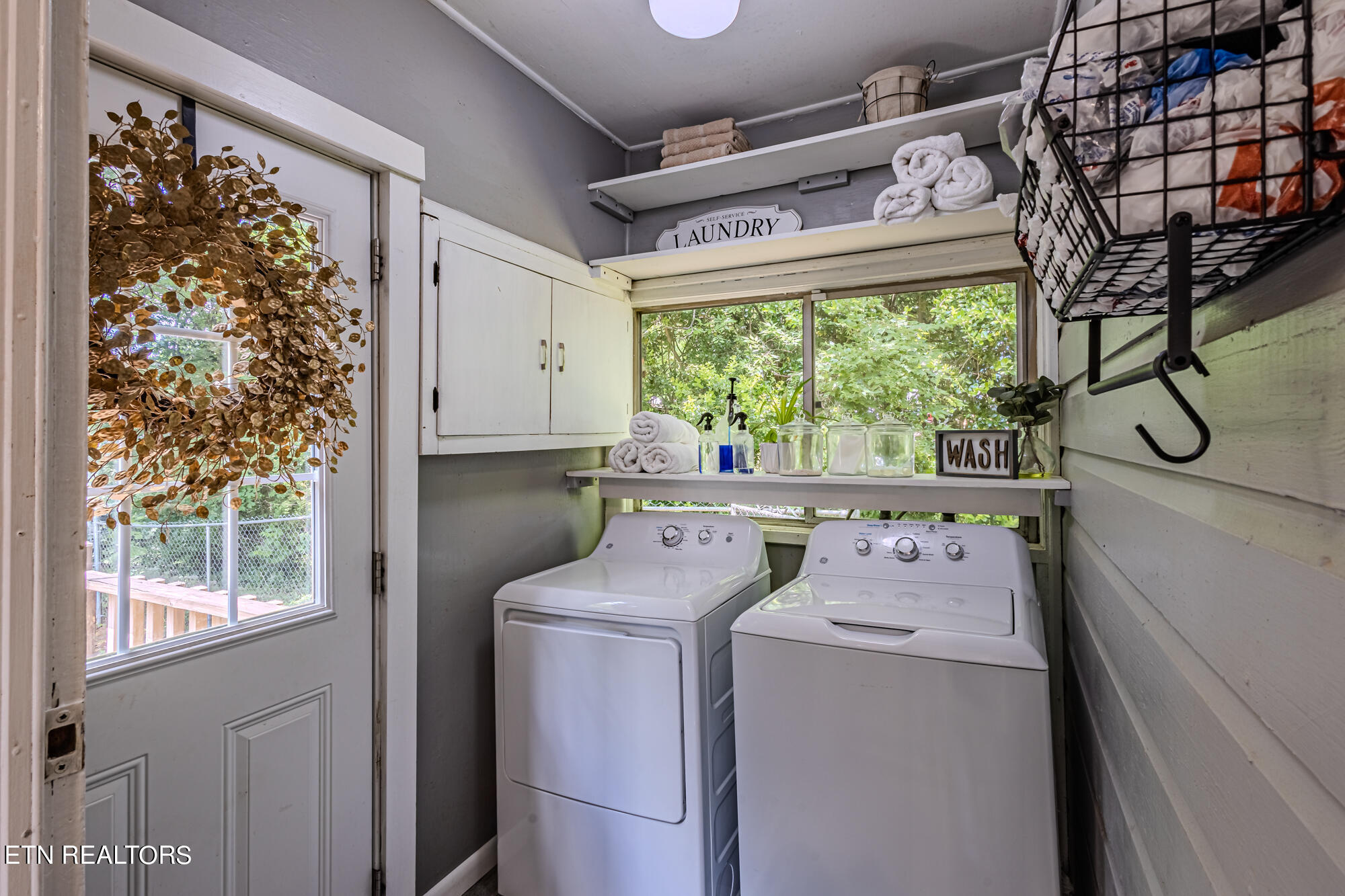 908 East Madison Avenue Athens, TN 37303 - Photo 24 of 40 908 East Madison ave-6