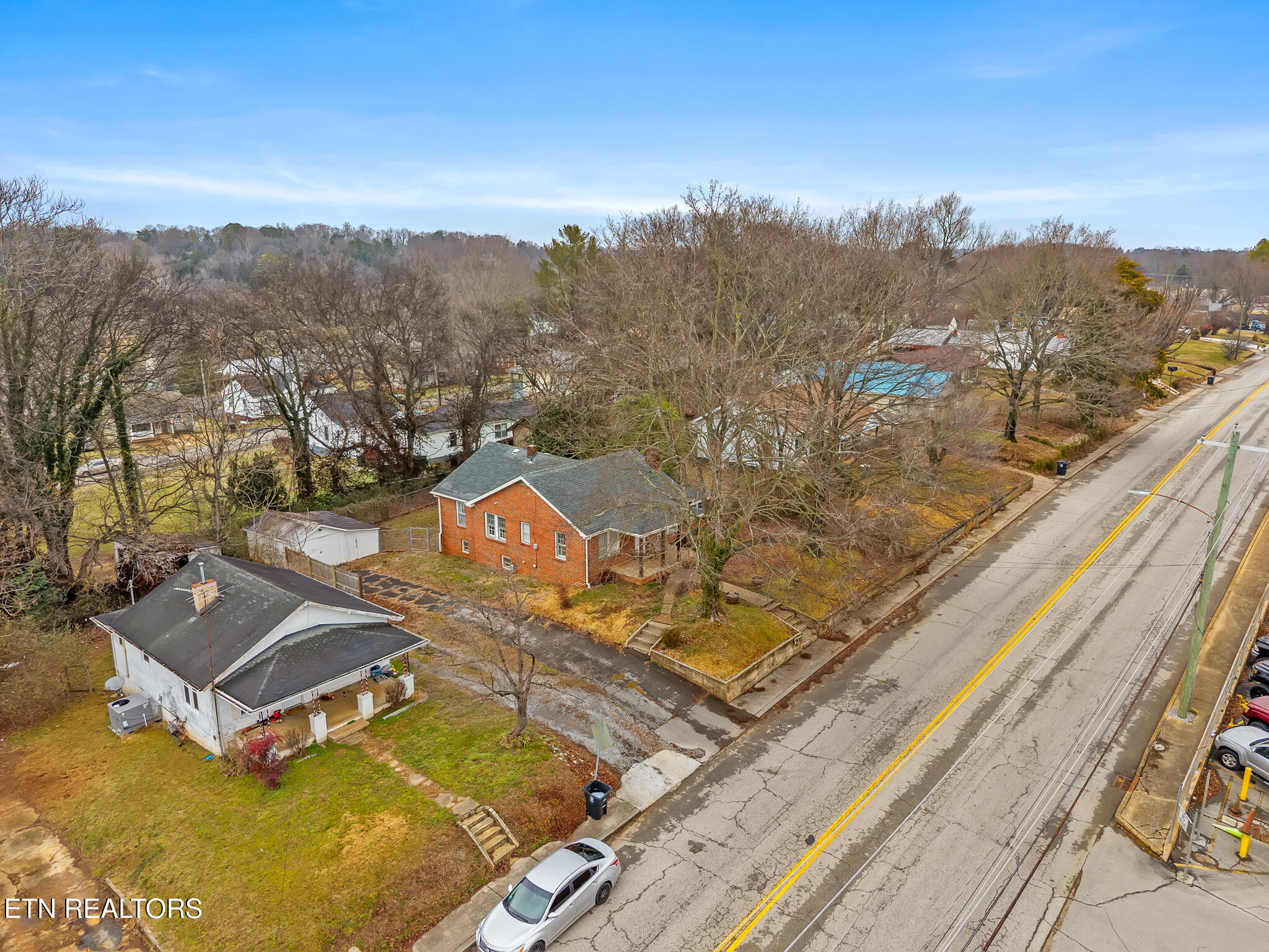908 East Madison Avenue Athens, TN 37303 - Photo 28 of 40 908 East Madison-27