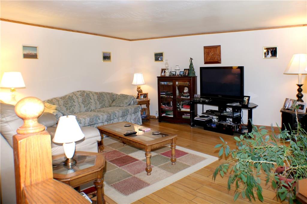 3228 North Hermitage Road Transfer, PA 16154 - Photo 9 of 25 Gallery Image 9