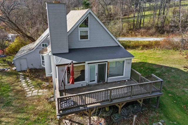 $319,900 | 128 Roberts Hill Road, Claremont, NH 03743