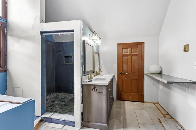 $319,900 | 128 Roberts Hill Road, Claremont, NH 03743