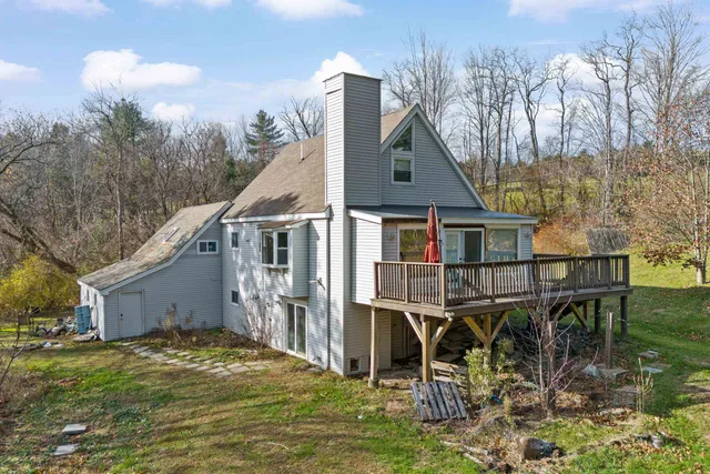 $319,900 | 128 Roberts Hill Road, Claremont, NH 03743