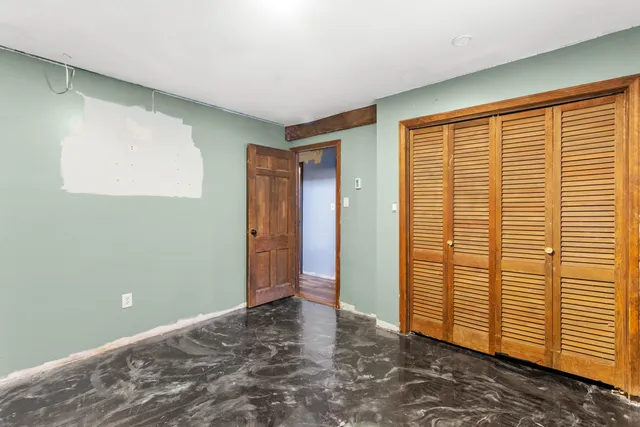 $319,900 | 128 Roberts Hill Road, Claremont, NH 03743