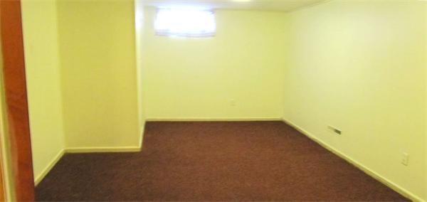 18 Robin Road Westborough, MA 01581 - Photo 10 of 15 a view of a small space