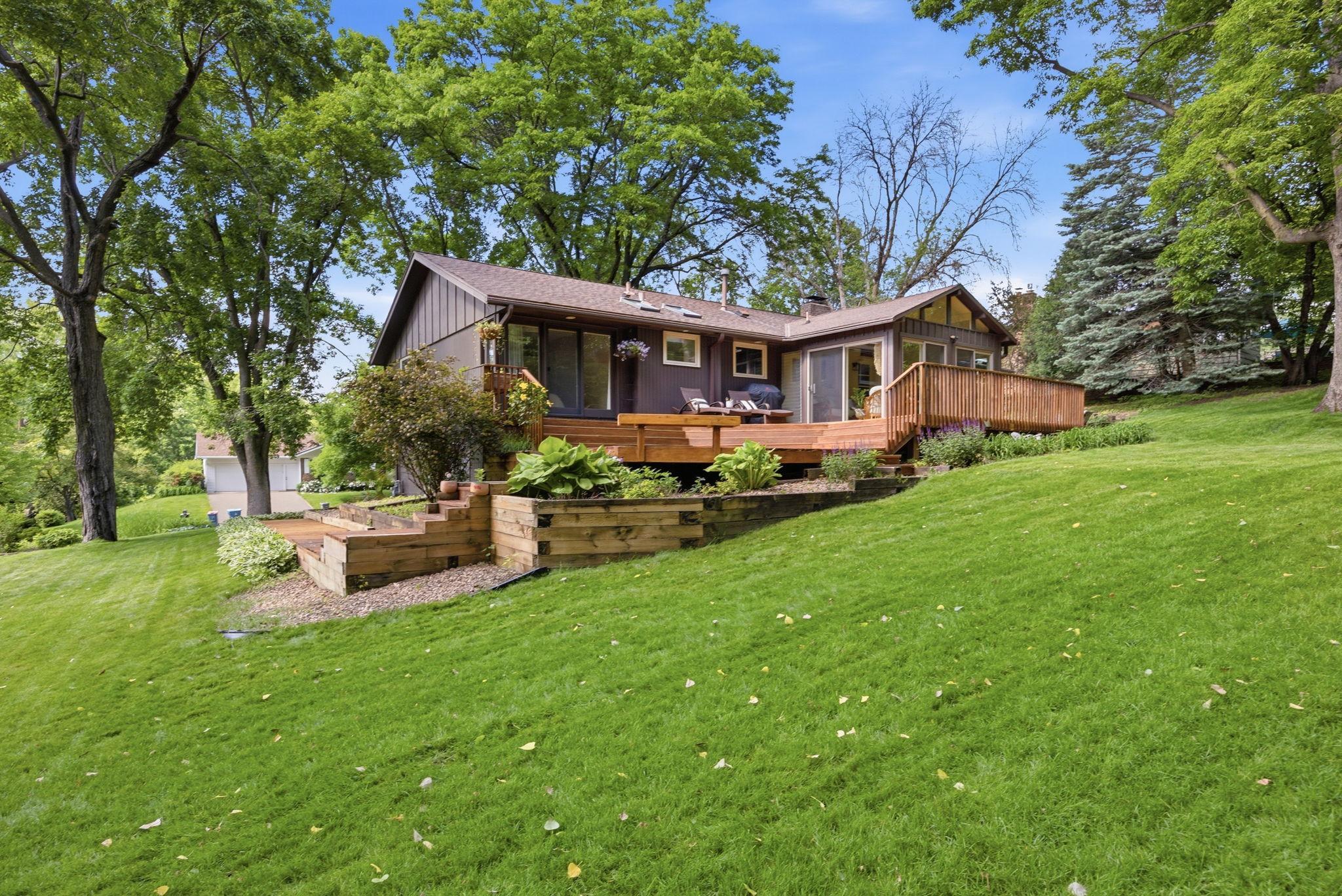 5950 Holiday Road Minnetonka, MN 55345 - Photo 34 of 39