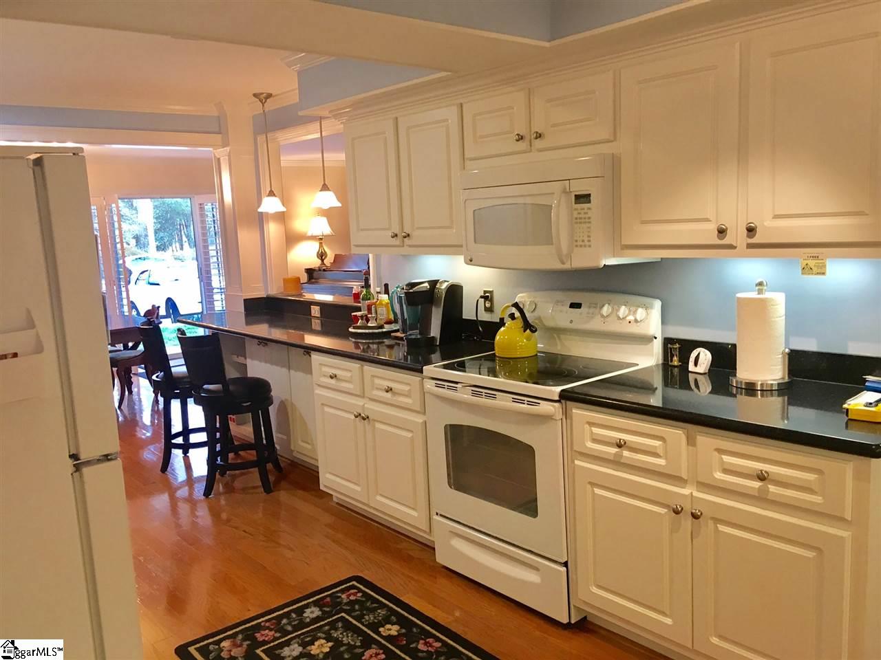 803 Edwards Road, Unit 20 Greenville, SC 29615 - Photo 15 of 30 Gallery Image 15