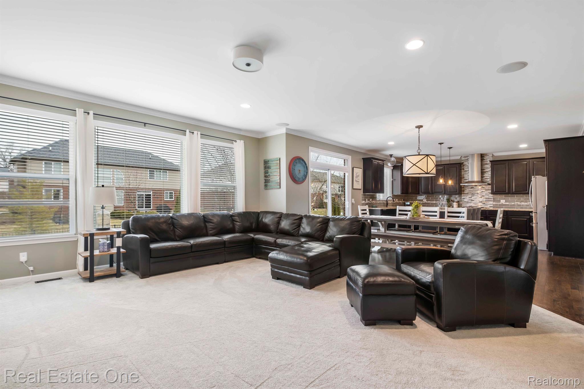 3627 Connors Drive Rochester, MI 48307 - Photo 11 of 29 Gallery Image 11