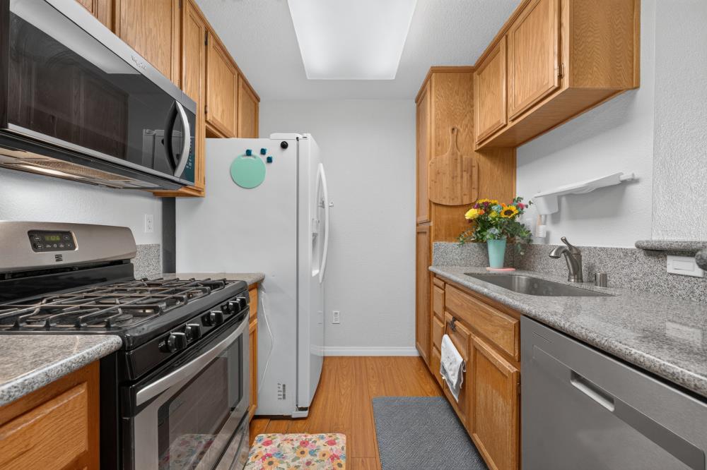 8020 Walerga Road, Unit 1115 Antelope, CA 95843 - Photo 16 of 44 Gallery Image 16