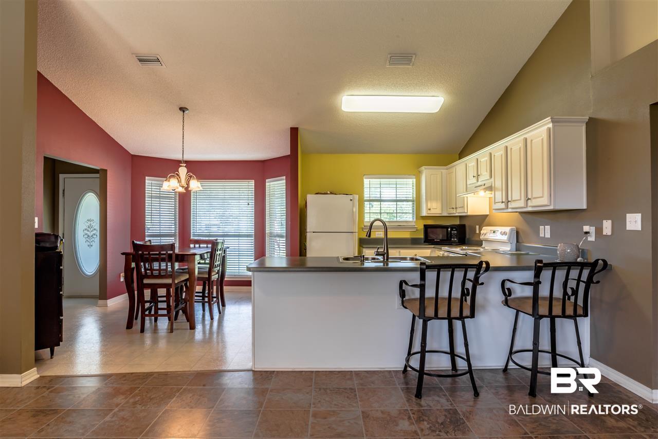 421 Dumoine Drive Foley, AL 36535 - Photo 6 of 16
