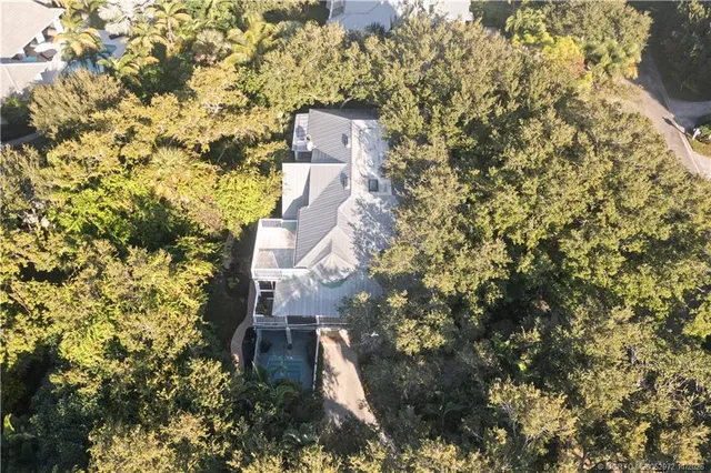 $1,600,000 | 12 Oak Hill Way, Stuart, FL 34996