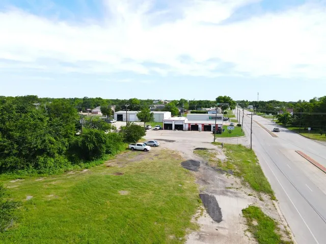 $174,000 | 1008 South Virginia Street, Terrell, TX 75160