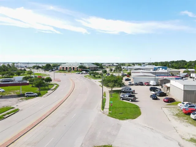 $174,000 | 1008 South Virginia Street, Terrell, TX 75160