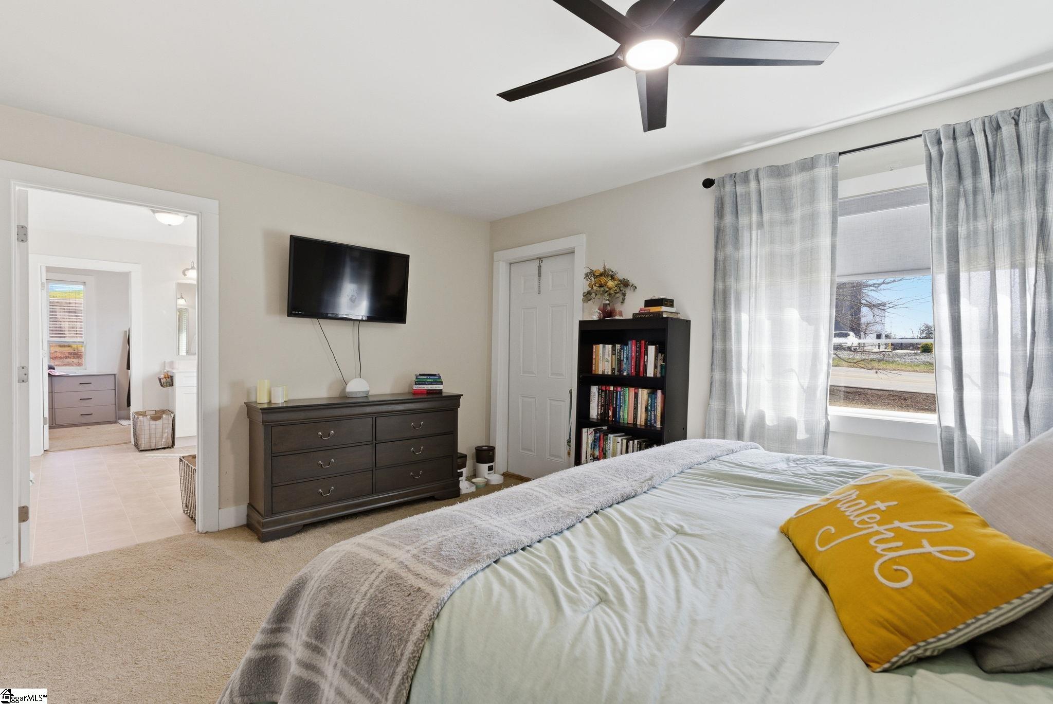 709 Old Rutherford Road Taylors, SC 29687 - Photo 15 of 39 Gallery Image 15