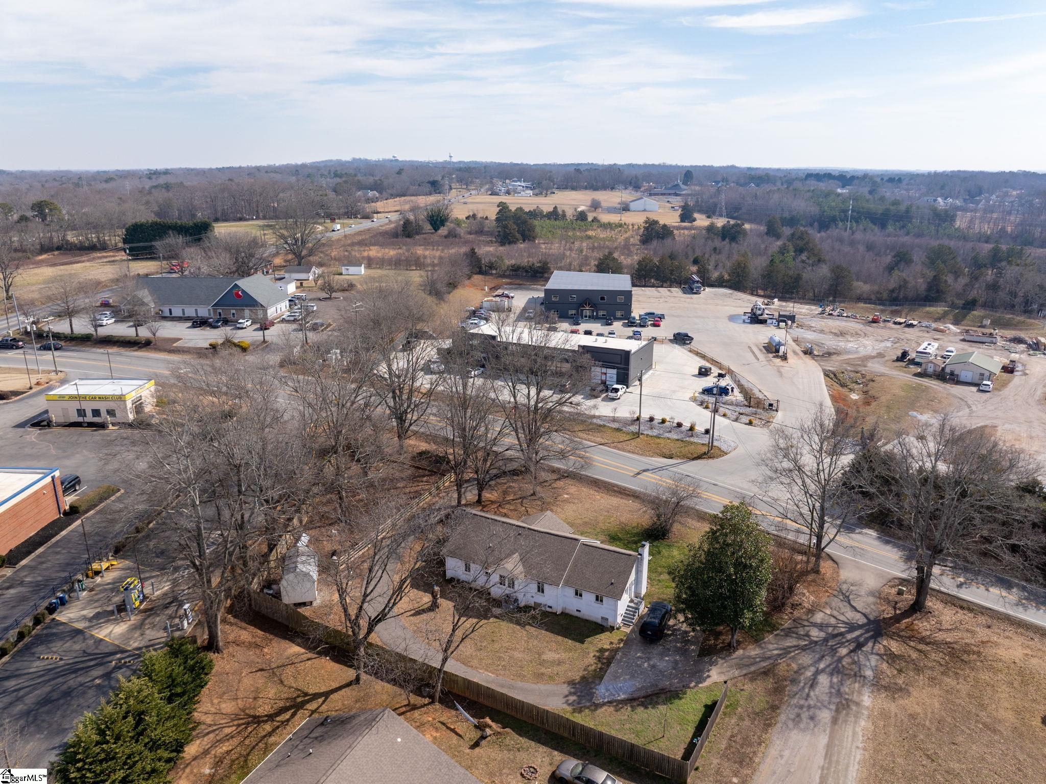 709 Old Rutherford Road Taylors, SC 29687 - Photo 29 of 39 Gallery Image 29