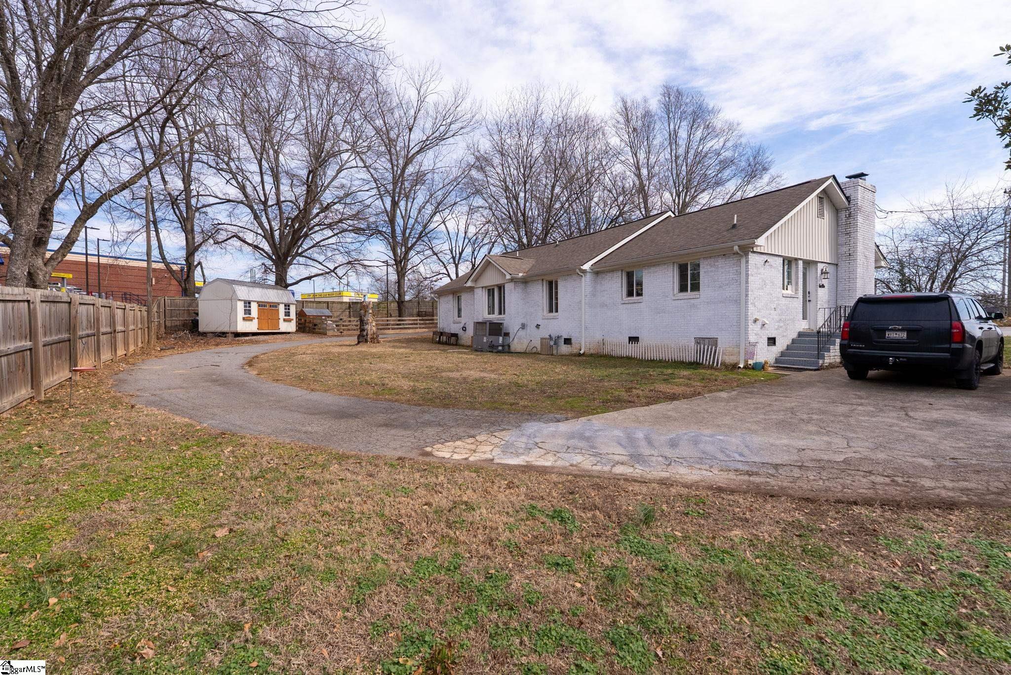 709 Old Rutherford Road Taylors, SC 29687 - Photo 33 of 39 Gallery Image 33