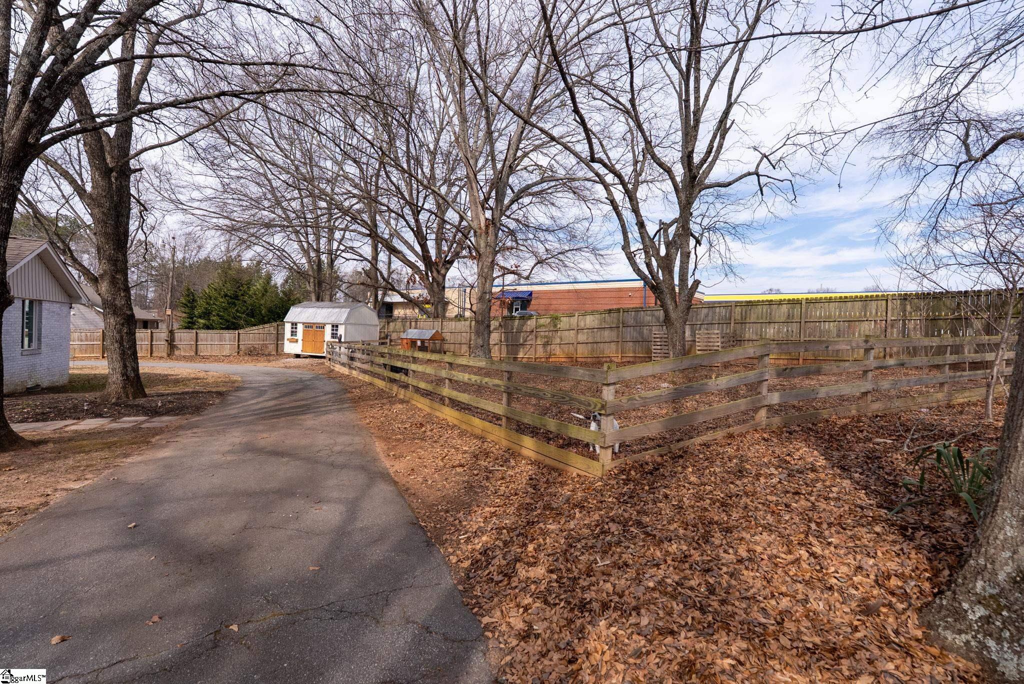 709 Old Rutherford Road Taylors, SC 29687 - Photo 34 of 39 Gallery Image 34