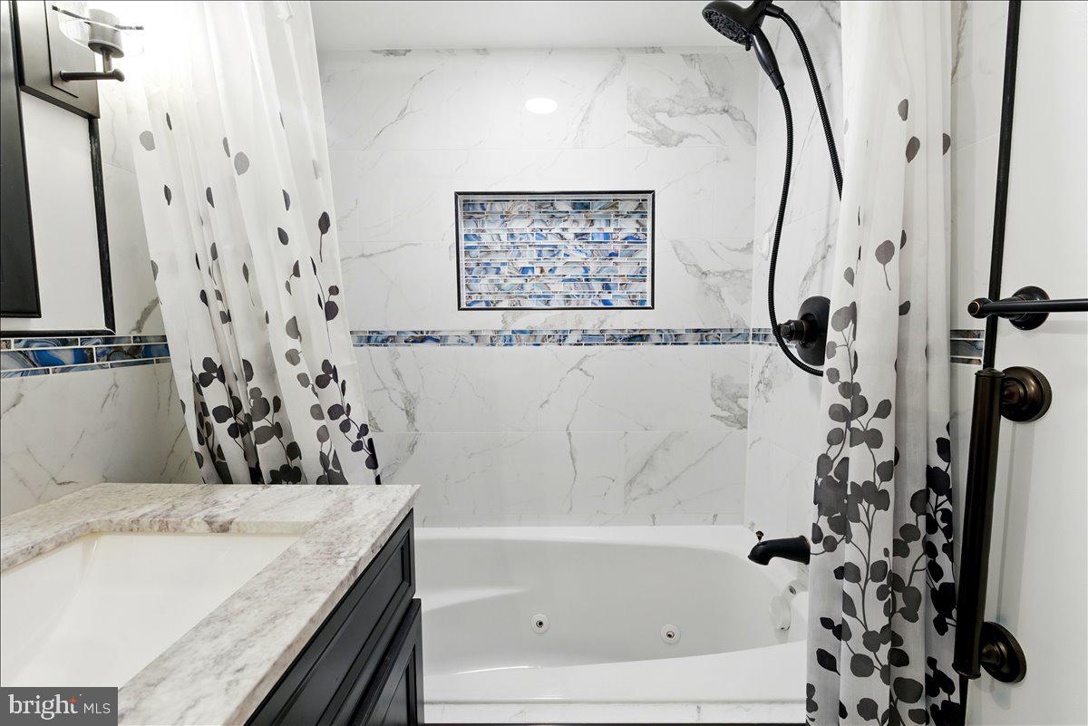 9272 Adelphi Road, Unit 103 Hyattsville, MD 20783 - Photo 14 of 15 Gallery Image 14