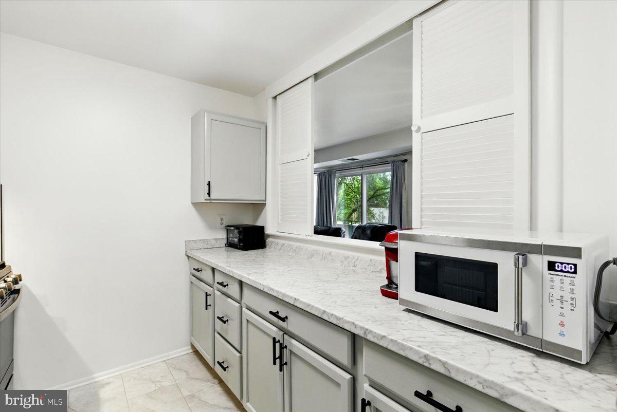 9272 Adelphi Road, Unit 103 Hyattsville, MD 20783 - Photo 6 of 15 Gallery Image 6
