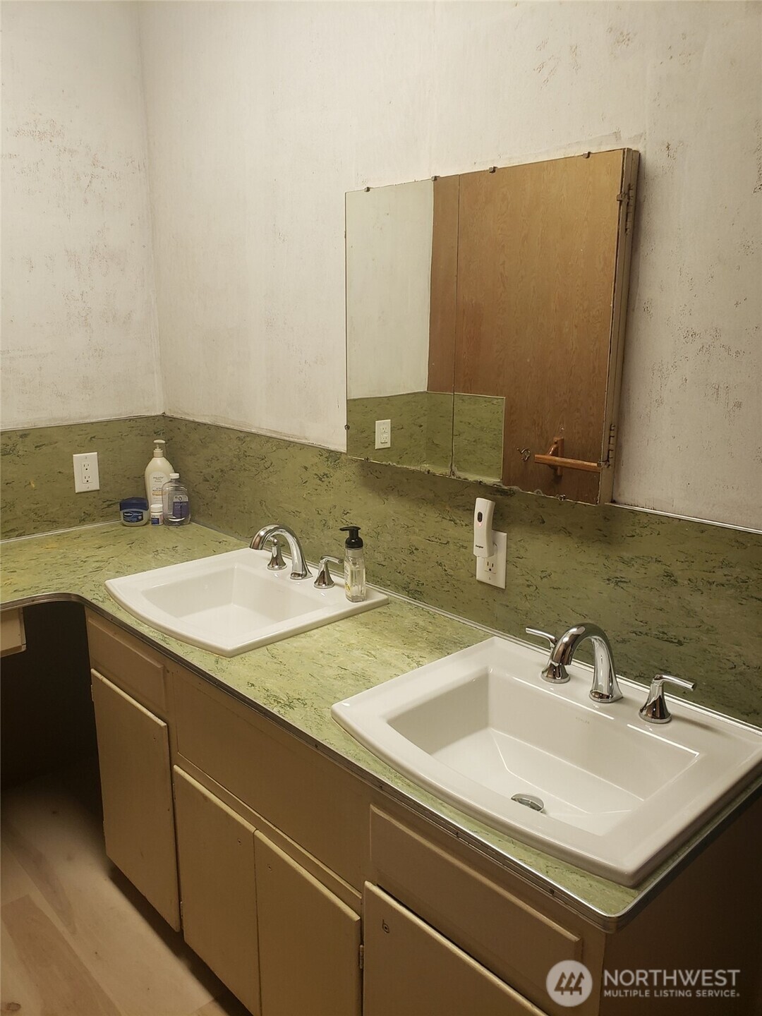 2962 Laurel Road Longview, WA 98632 - Photo 16 of 31 Gallery Image 16