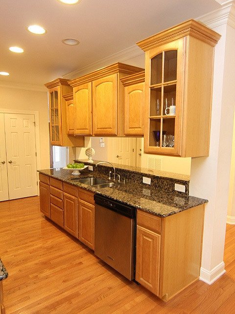 7344 Fontana Ridge Lane Raleigh, NC 27613 - Photo 6 of 25 Kitchen