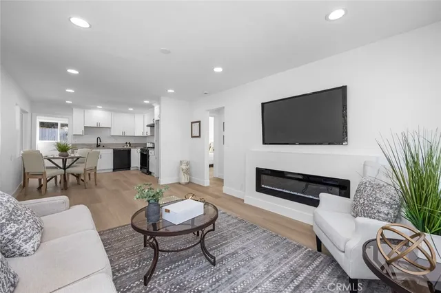 $1,249,999 | 201 South Melrose Street, Placentia, CA 92870