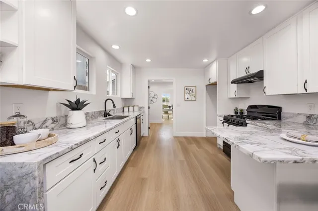 $1,249,999 | 201 South Melrose Street, Placentia, CA 92870