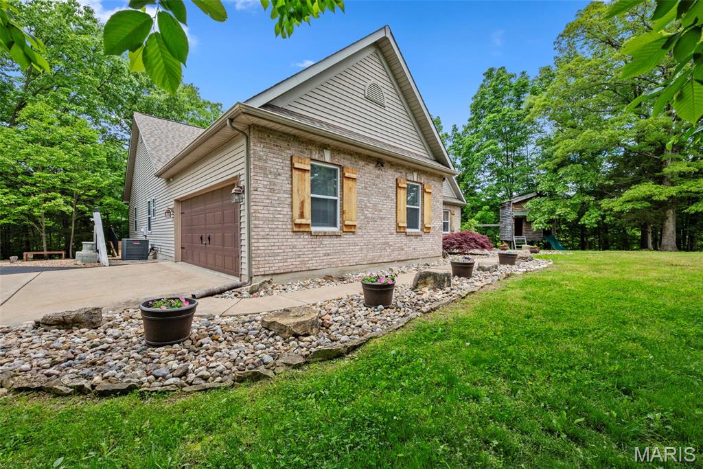 4437 Killdeer Drive Augusta, MO 63332 - Photo 2 of 77