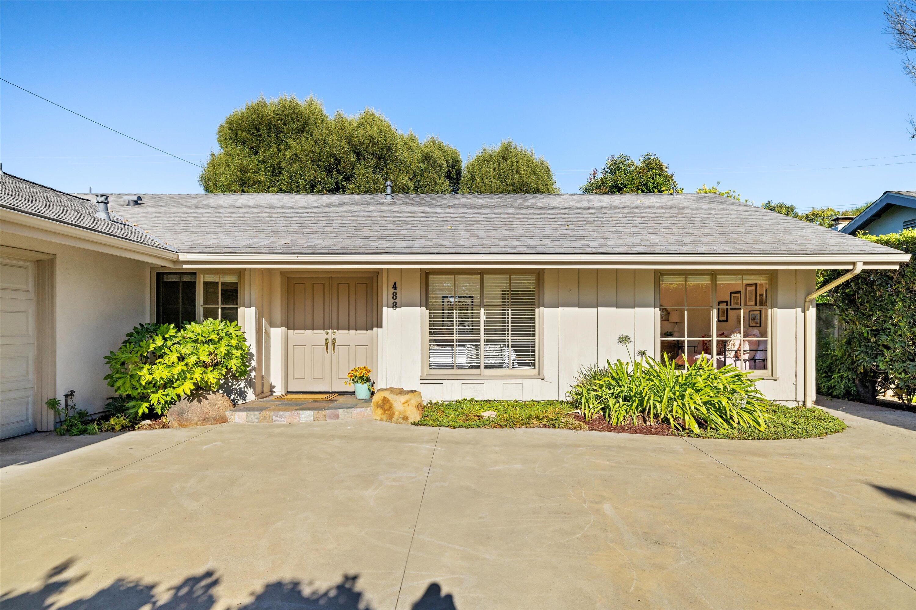 488 Wakefield Road Goleta, CA 93117 - Photo 4 of 43 11-7L5A3179