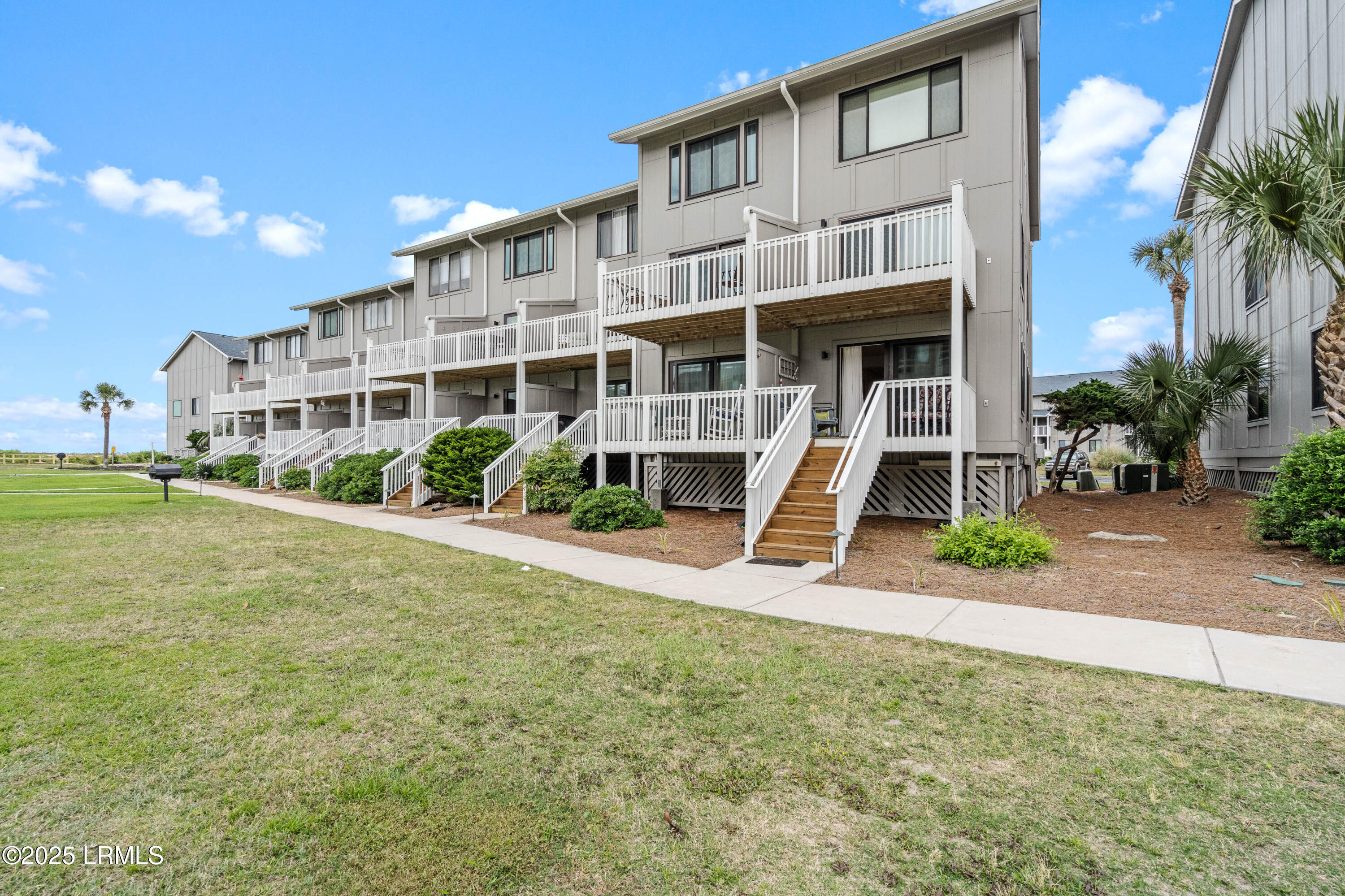 3 Cedar Reef, Unit E108 Harbor Island, SC 29920 - Photo 4 of 23 E108 Cedar Reef-28