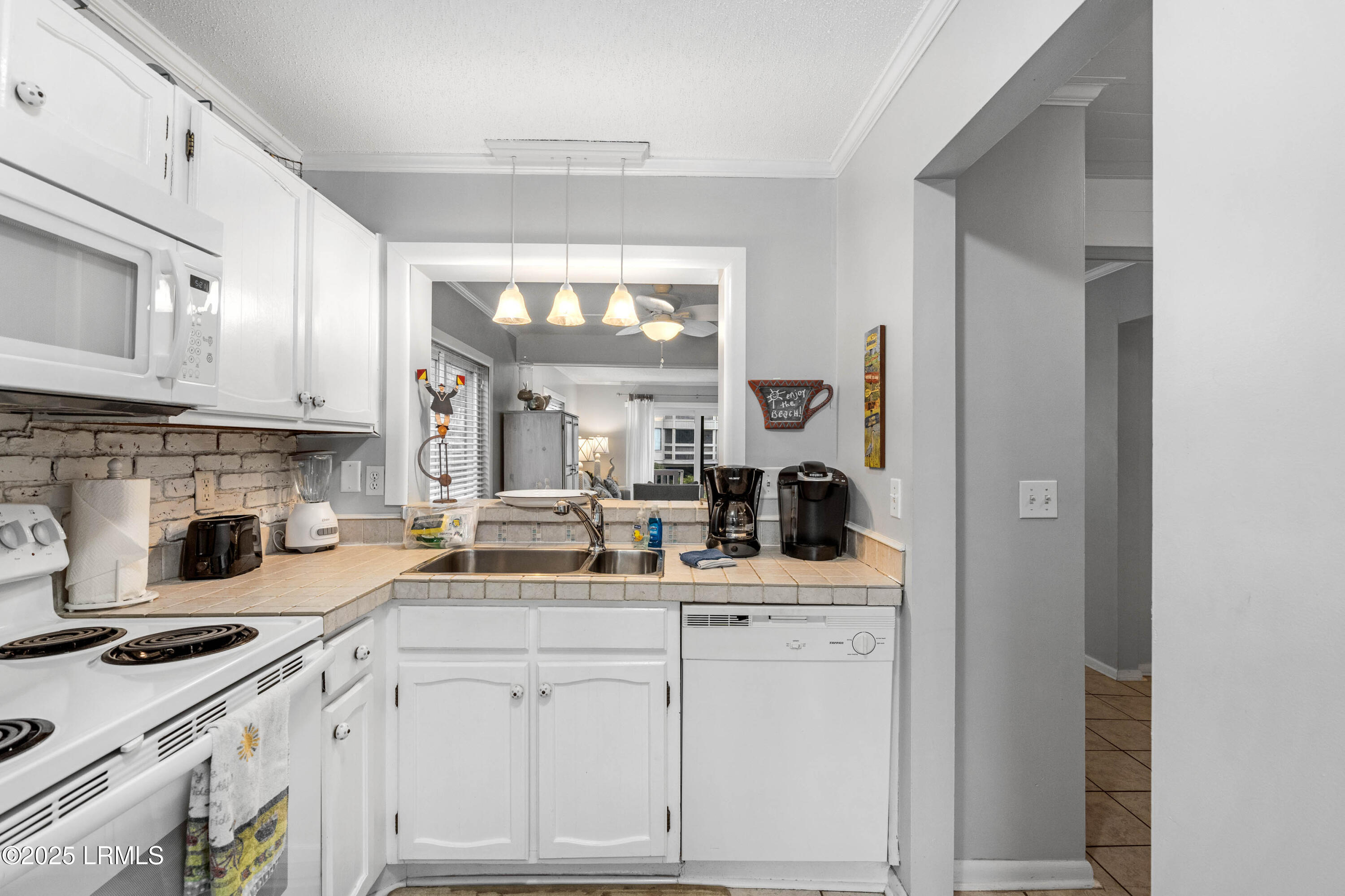 3 Cedar Reef, Unit E108 Harbor Island, SC 29920 - Photo 5 of 26 E108 Cedar Reef-15