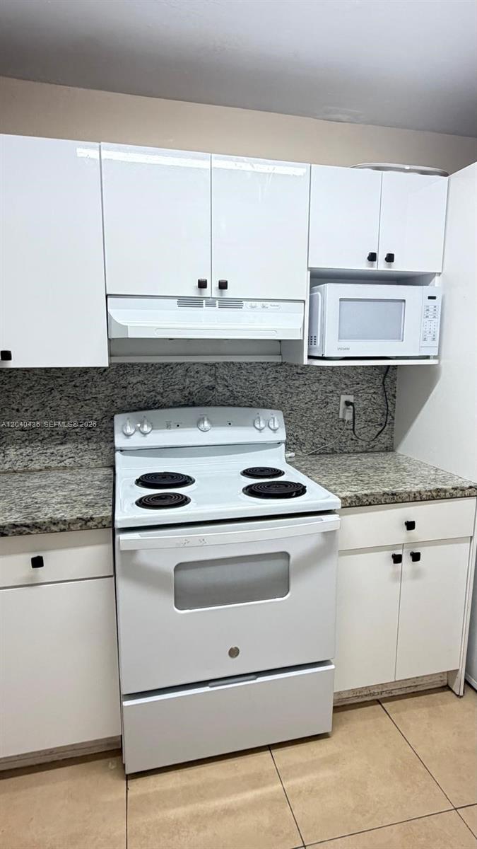 8540 Southwest 149th Avenue, Unit 817 Miami, FL 33193 - Photo 7 of 27