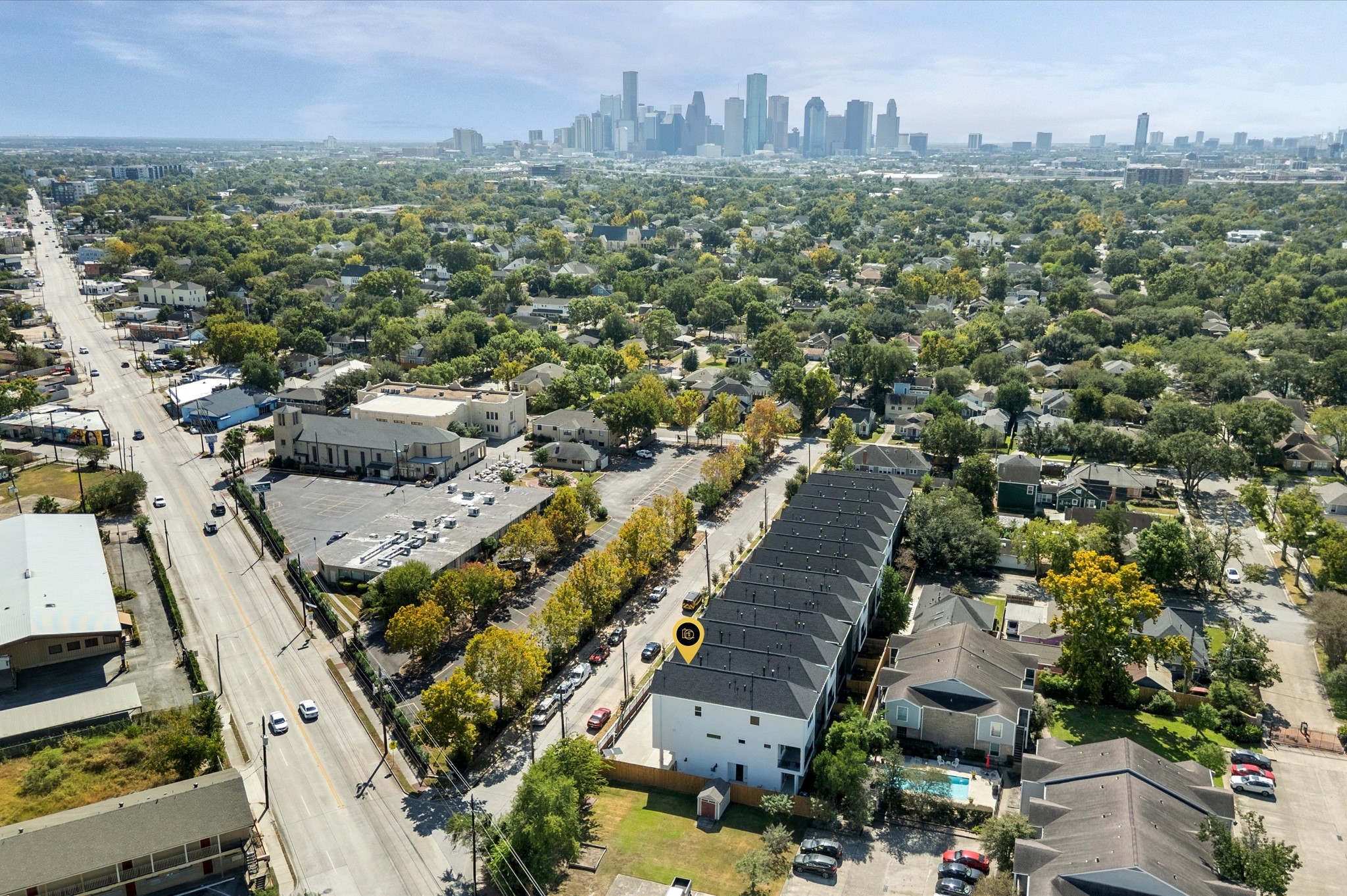 4129 De George Street Houston, TX 77009 - Photo 43 of 46 an aerial view of a city