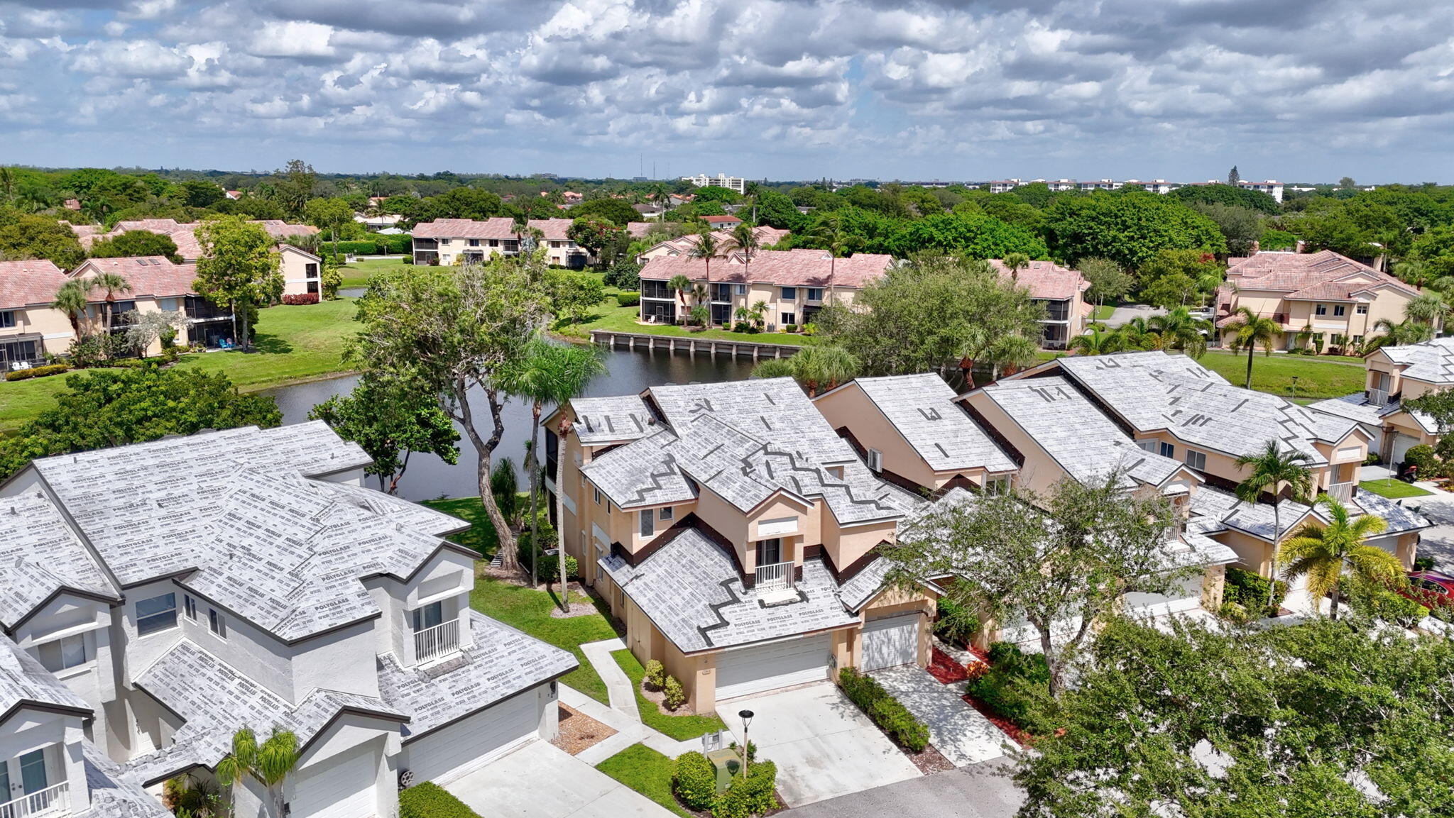 an aerial view of multiple house