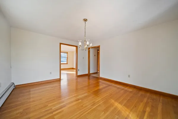 $720,000 | 100 School Street, Salem, NH 03079