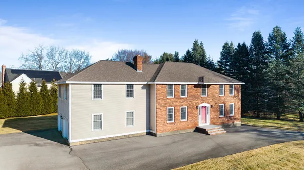 $720,000 | 100 School Street, Salem, NH 03079