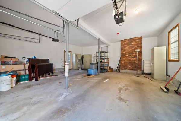 $720,000 | 100 School Street, Salem, NH 03079