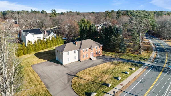 $720,000 | 100 School Street, Salem, NH 03079