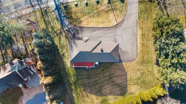 $720,000 | 100 School Street, Salem, NH 03079