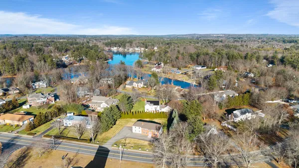 $720,000 | 100 School Street, Salem, NH 03079