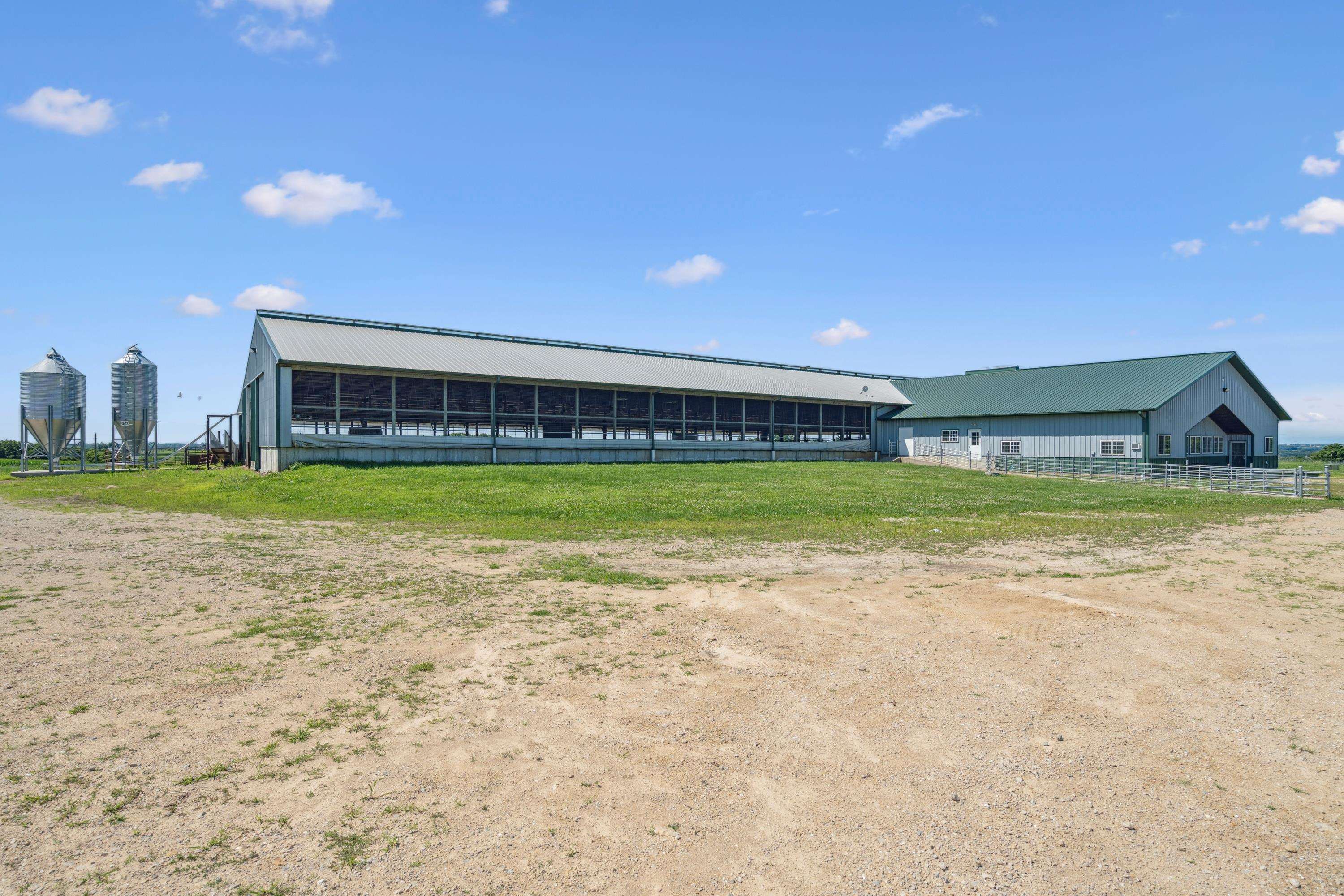 8707-8713 Riverside Road, Unit DARLINGTON WI Darlington, WI 53530 - Photo 26 of 38 Gallery Image 26