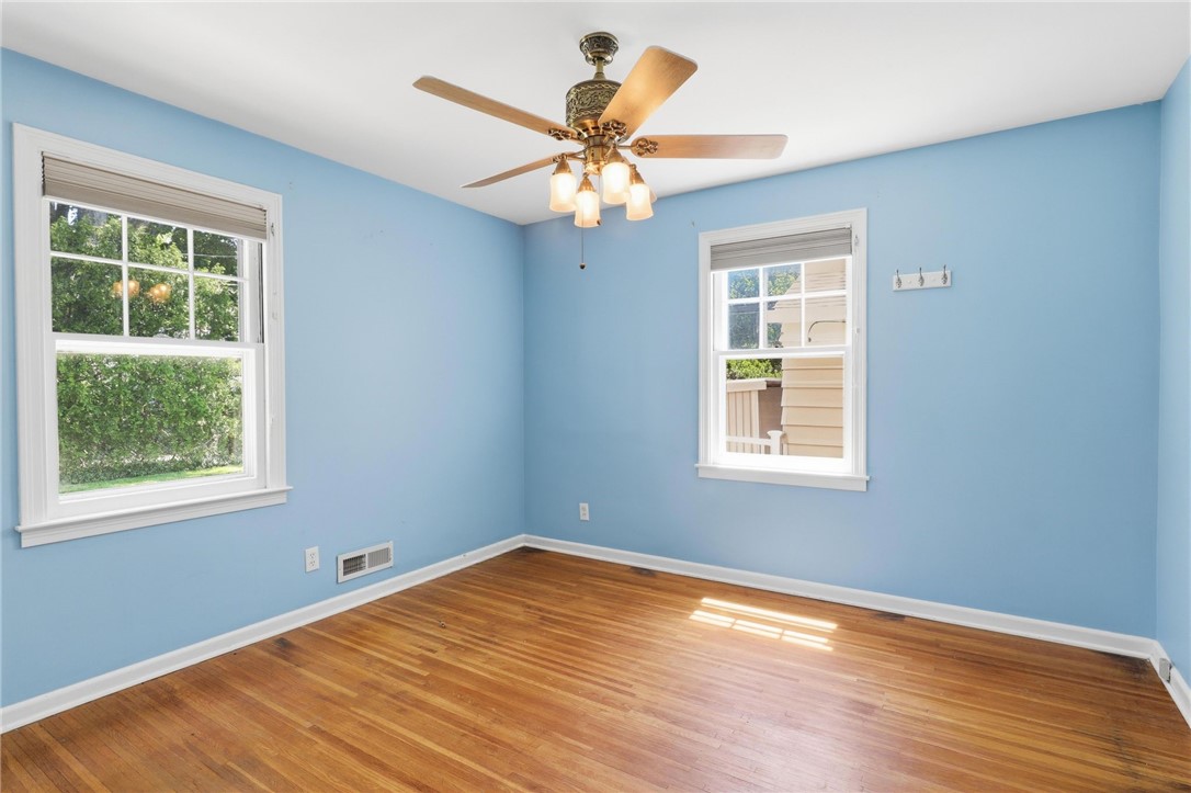26 Valley Crest Road Greece, NY 14616 - Photo 19 of 35