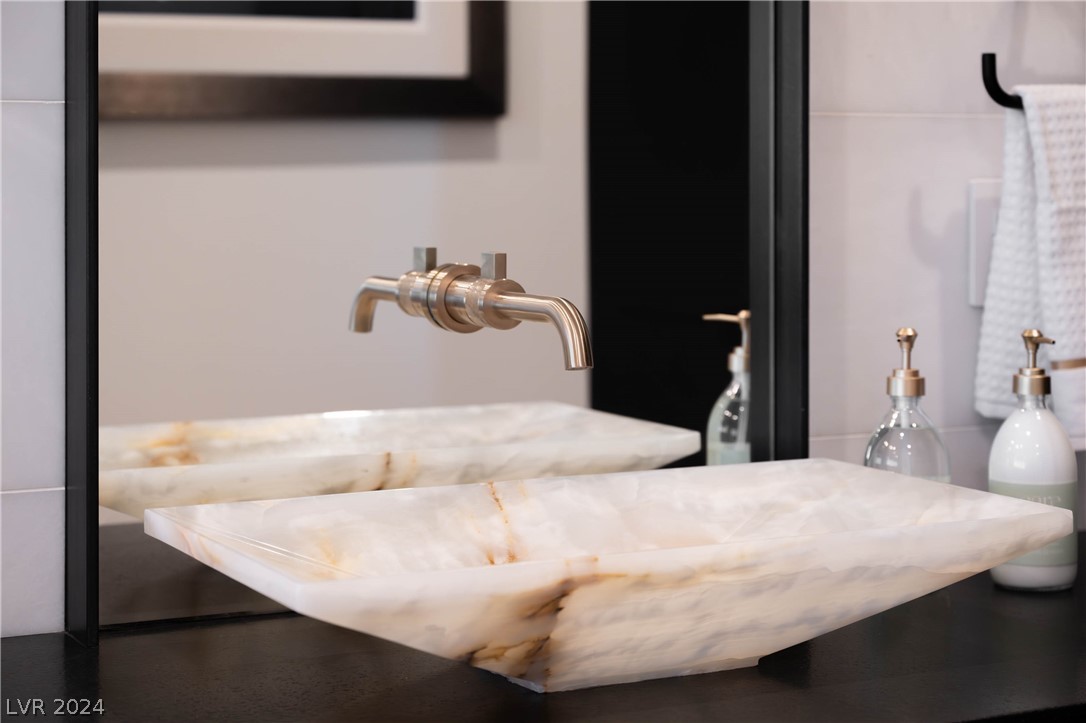 6876 Milos Road Las Vegas, NV 89118 - Photo 14 of 63 Gallery Image 14