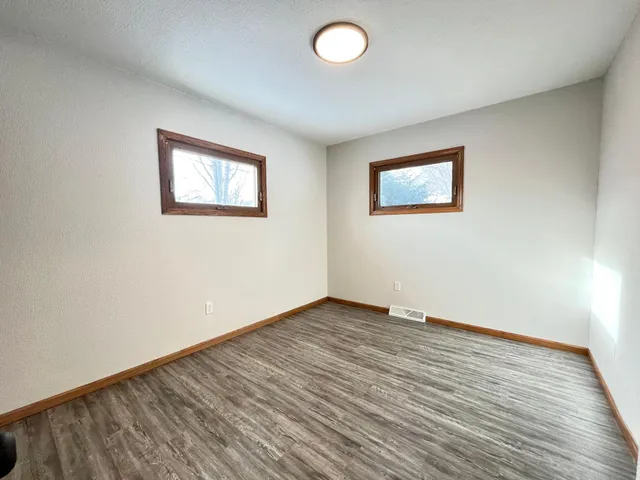 $249,900 | 926 North Aurdal Avenue, Fergus Falls, MN 56537