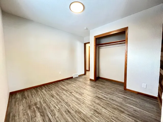 $249,900 | 926 North Aurdal Avenue, Fergus Falls, MN 56537